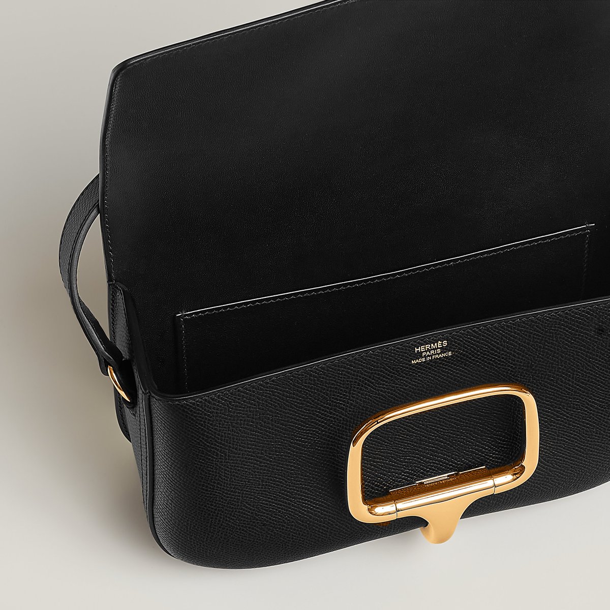 누아 Hermès Della Cavalleria Elan 백