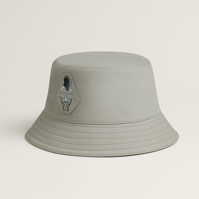 Fred Punk H bucket hat