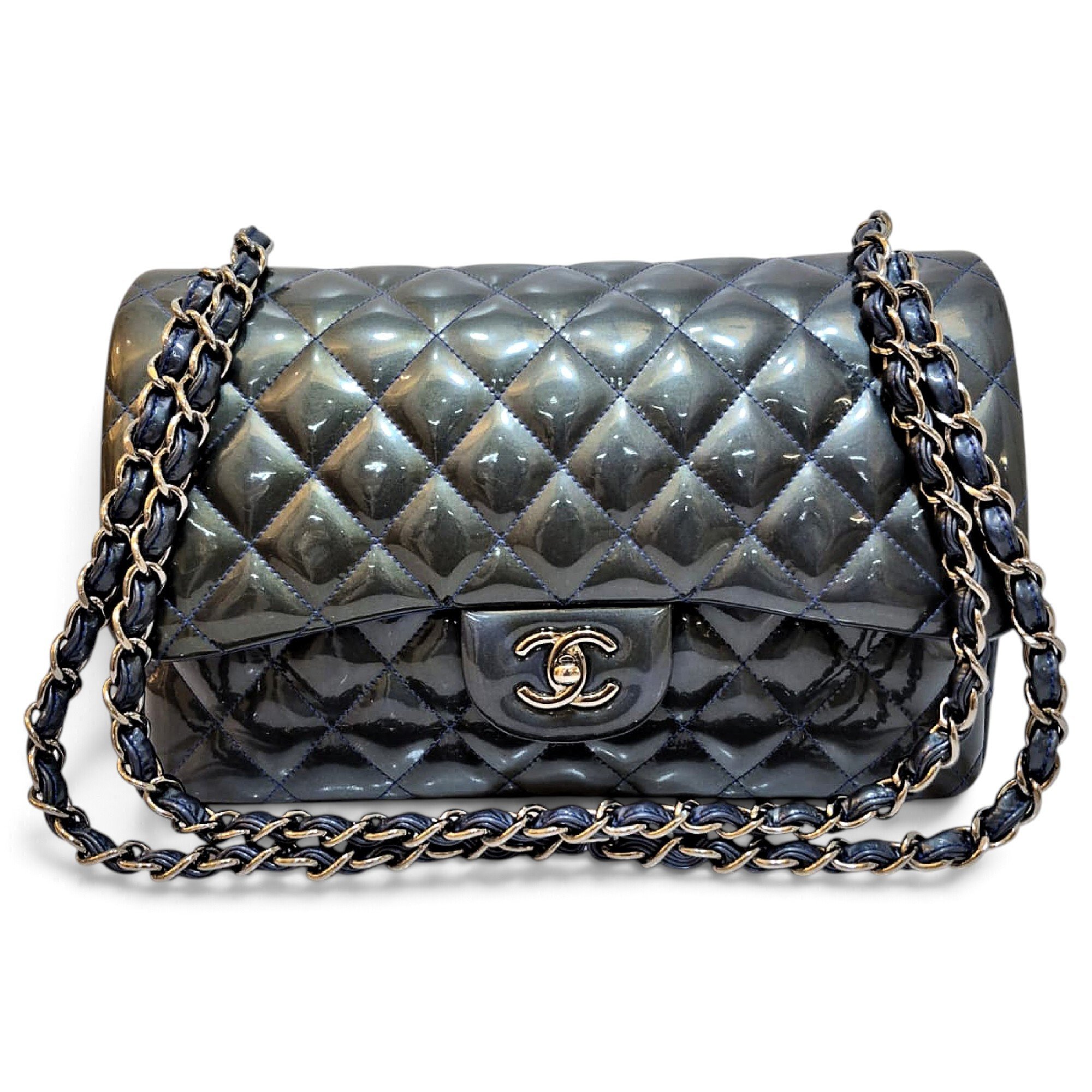 Timeless/Classique patent leather handbag