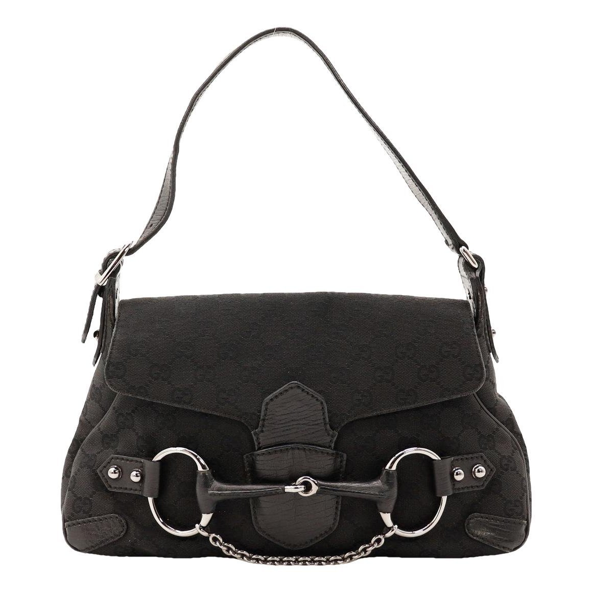 Interlocking cloth handbag