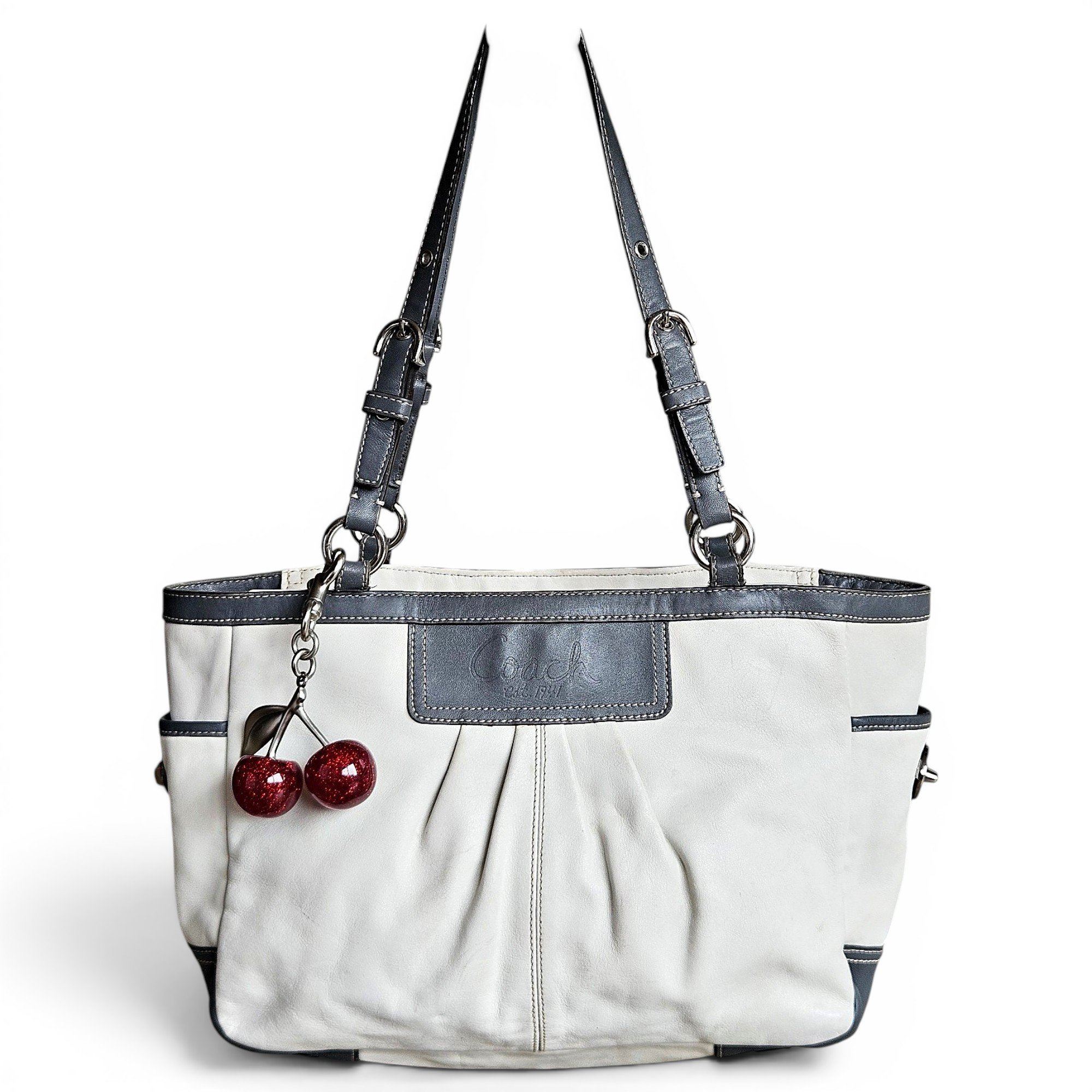 Leather tote