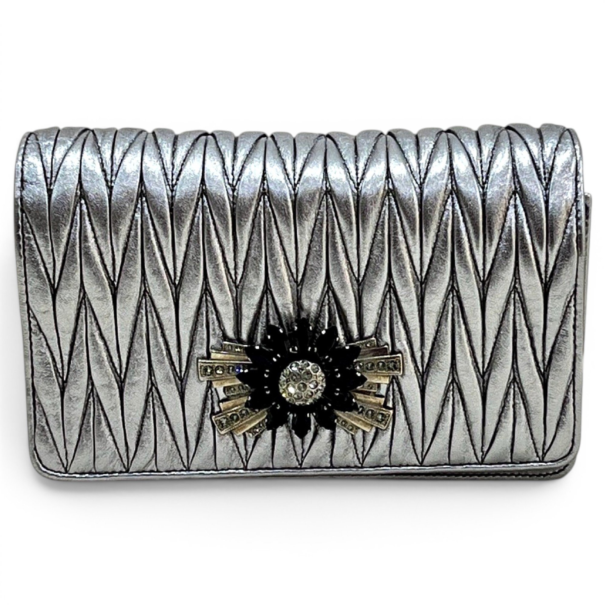 Matelassé leather handbag