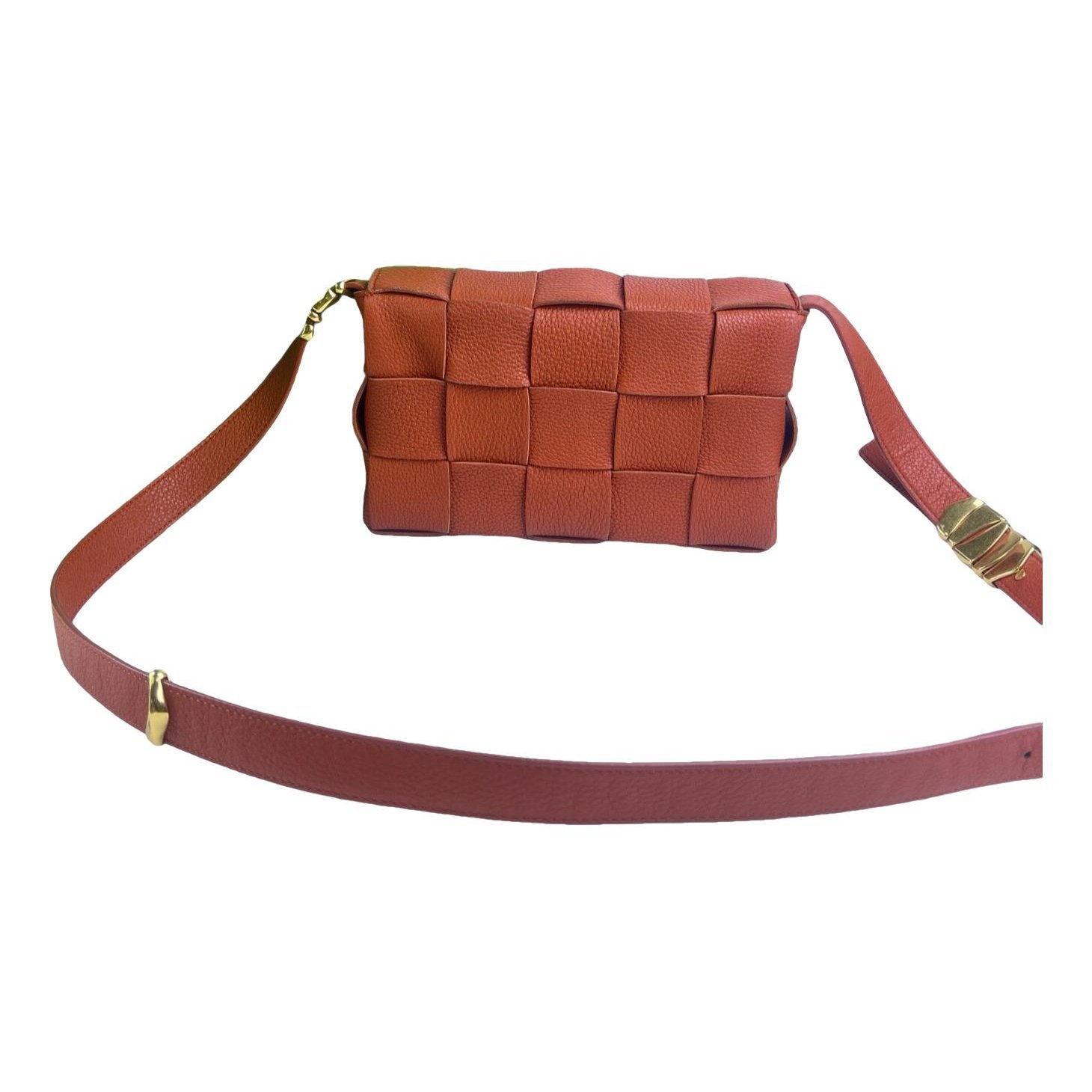 Cassette leather crossbody bag