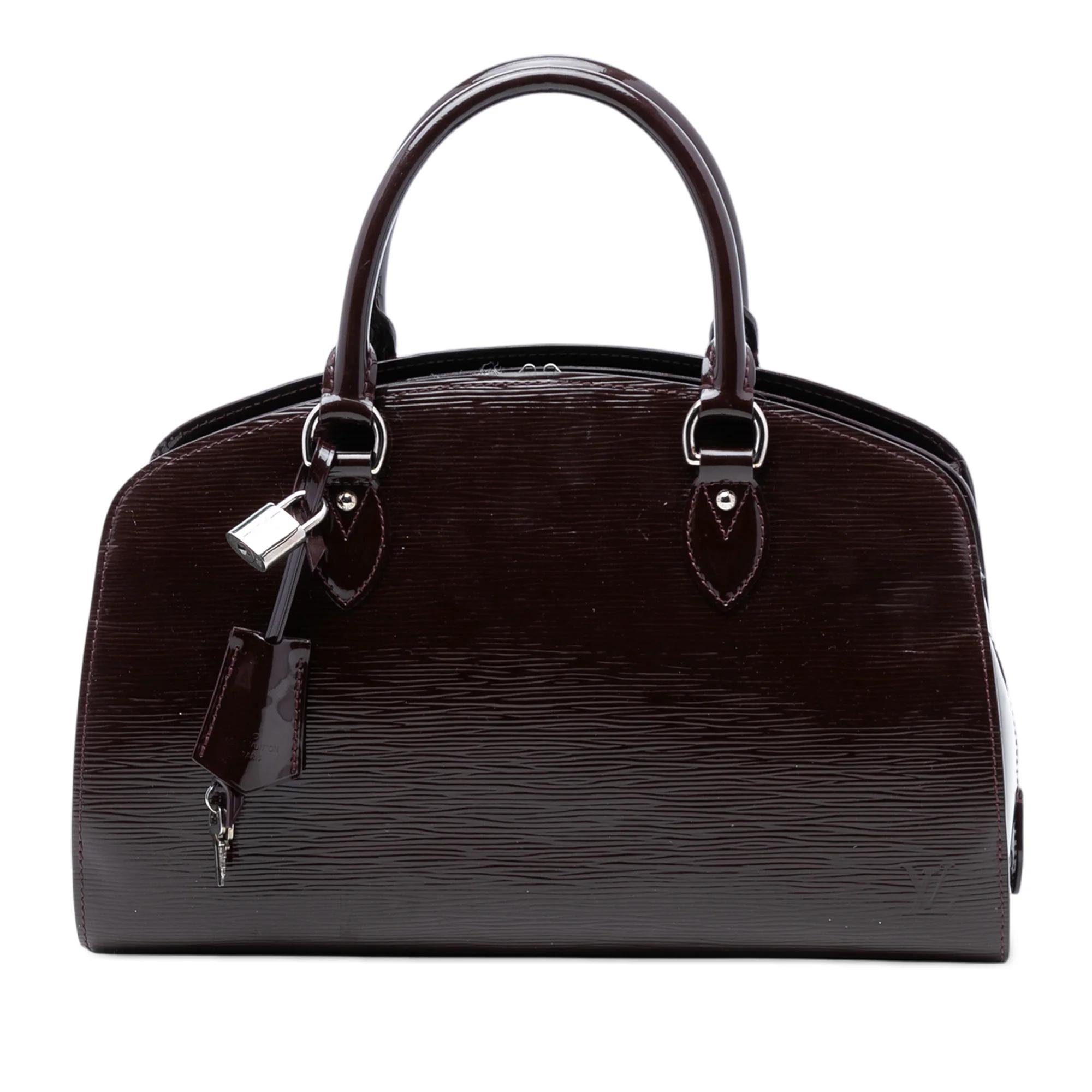 Pont Neuf leather bag