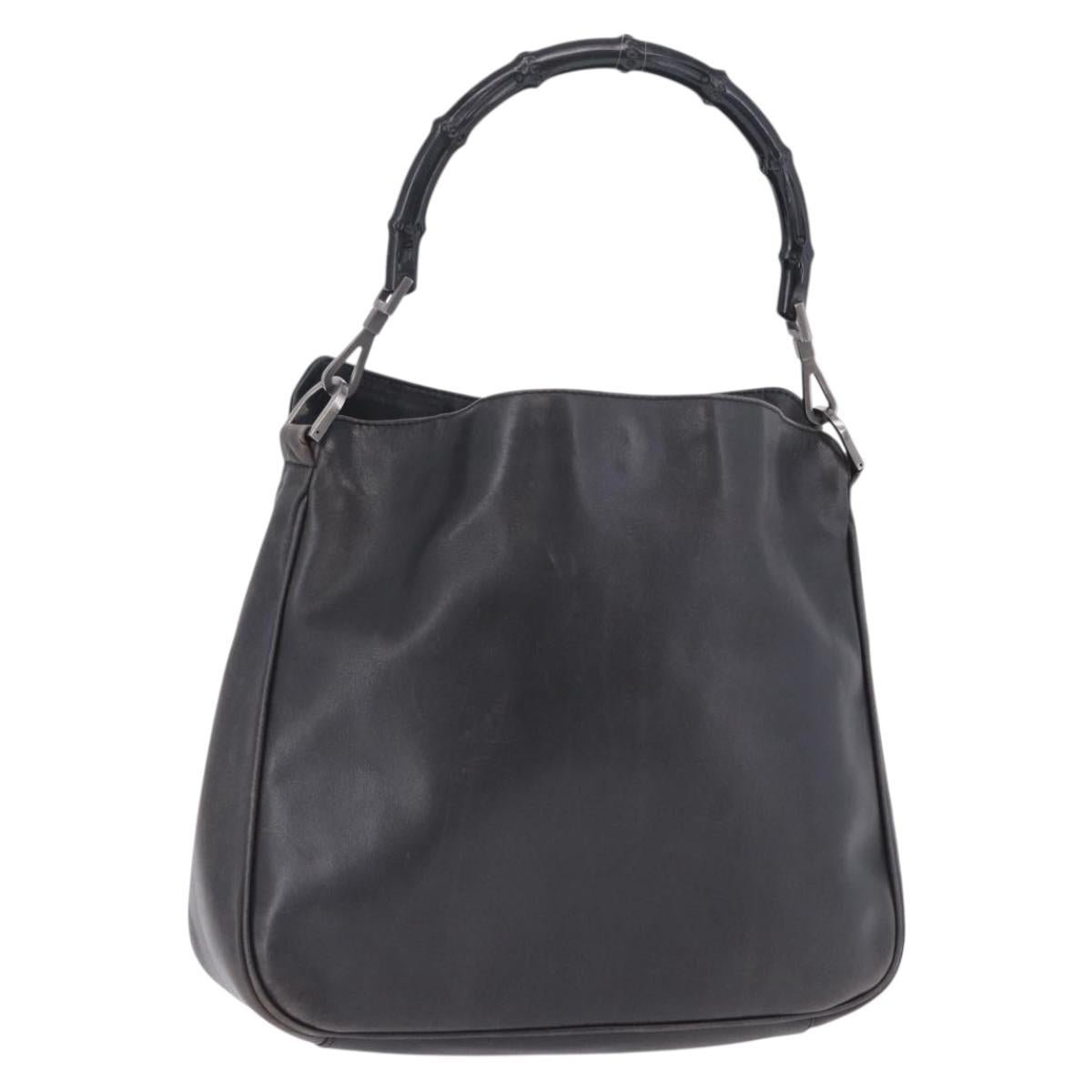 Gucci B leather handbag