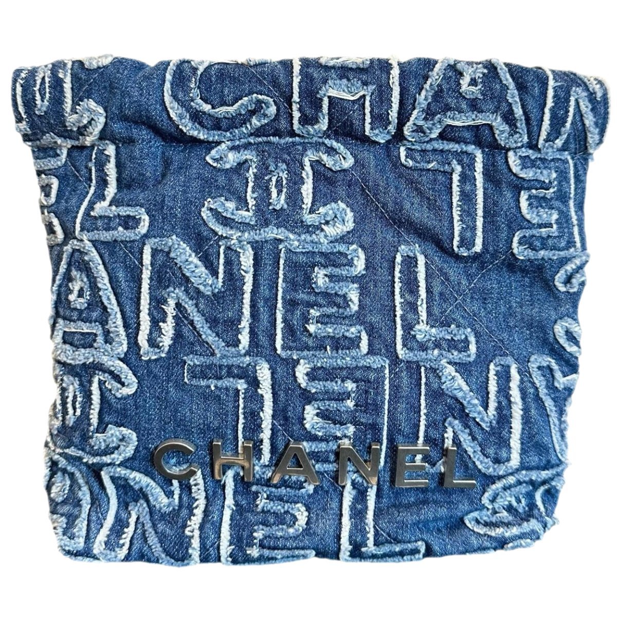 Chanel 22 handbag