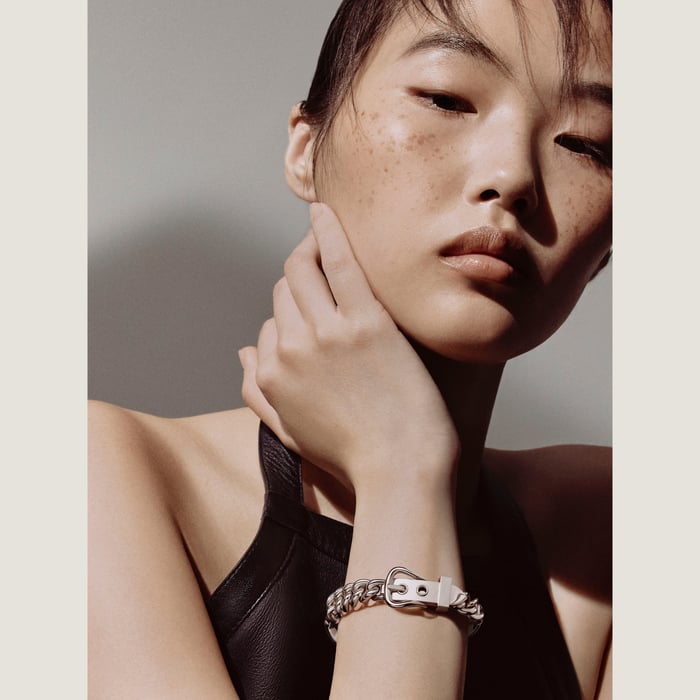 Sans Coloris Boucle Sellier Inflexible Bracelet, Large Model