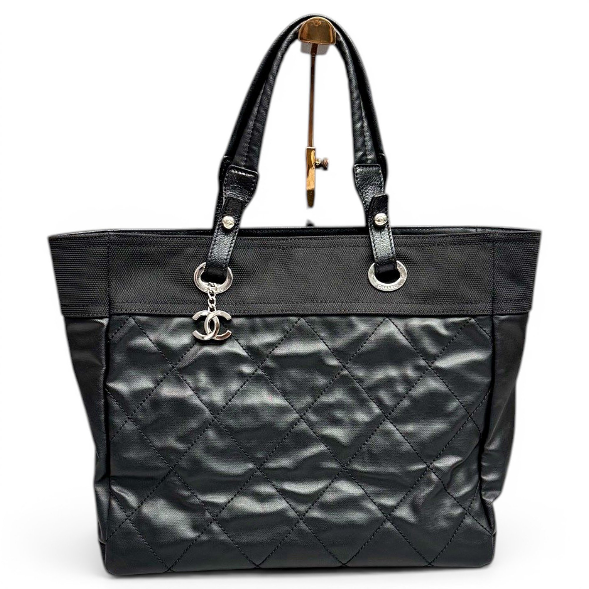 Leather tote