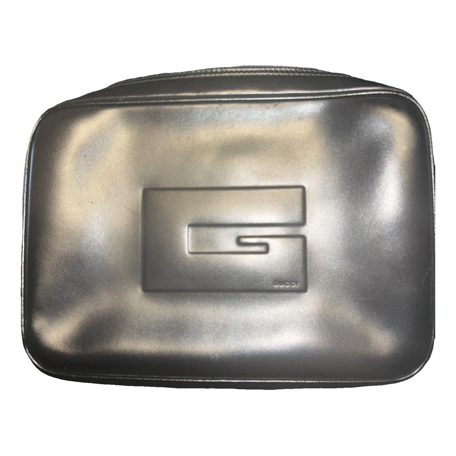 Leather clutch bag
