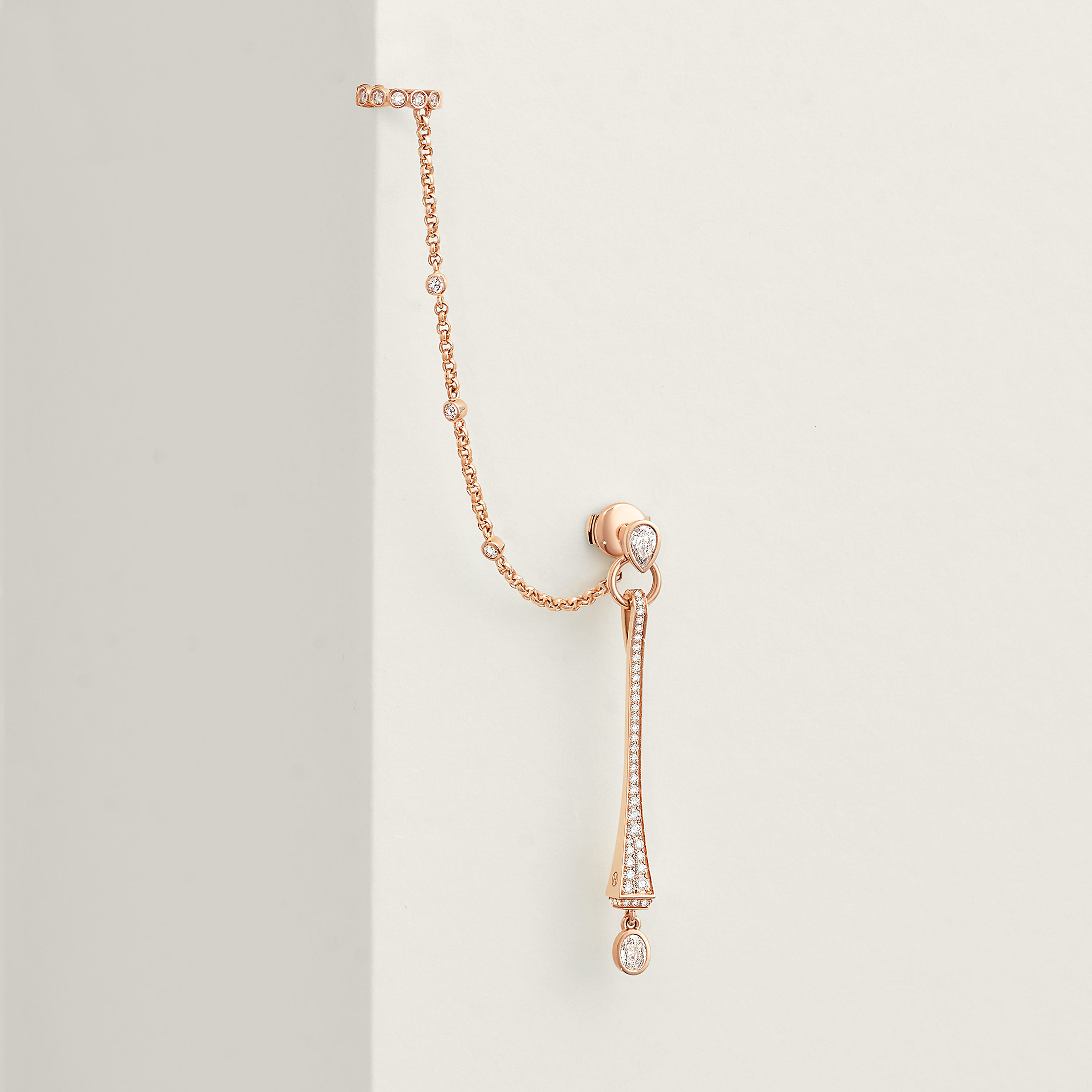Clou de forge single ear climber earring