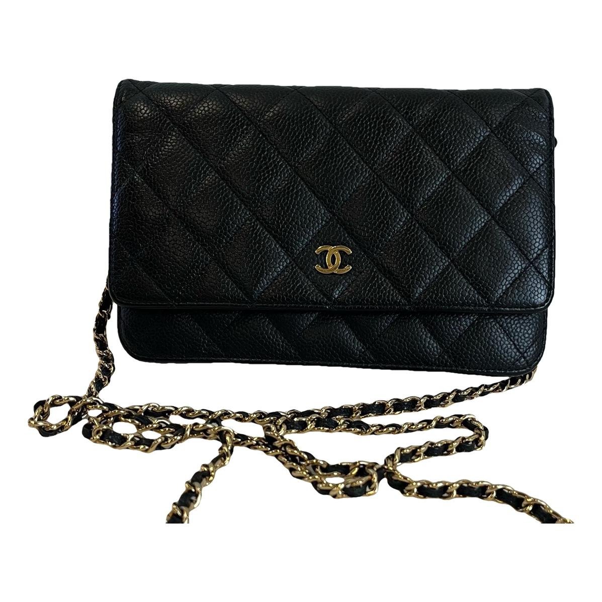 Wallet On Chain Timeless/Classique leather crossbody bag