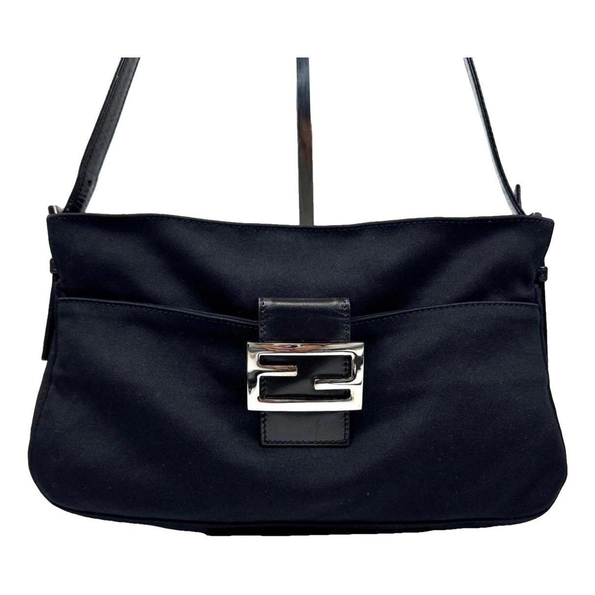 Baguette handbag