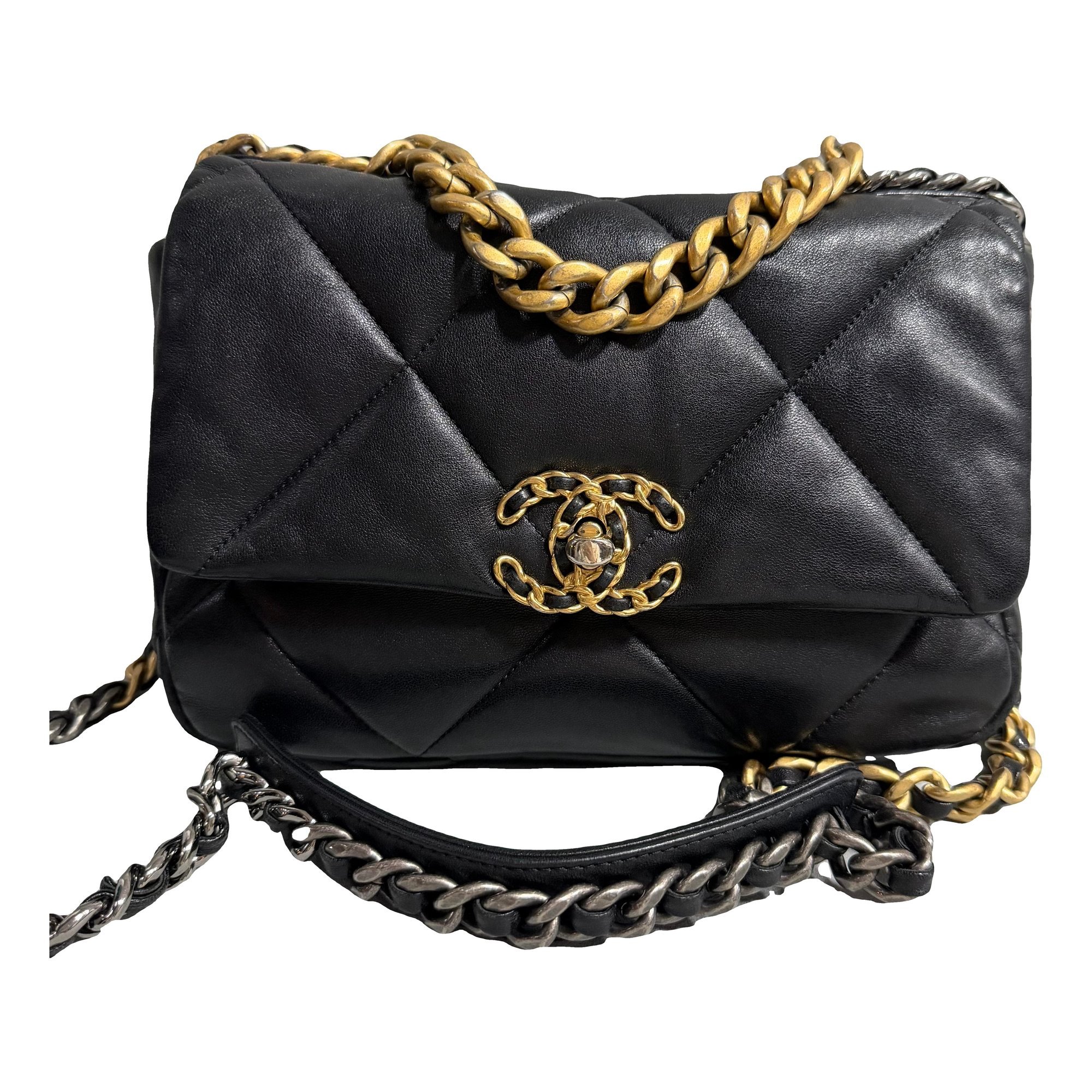 Chanel 19 leather handbag