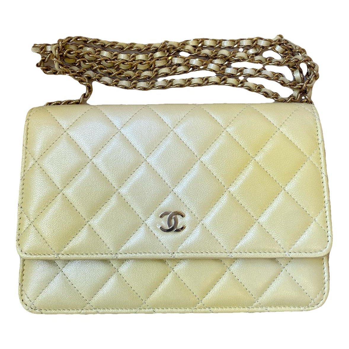 Wallet On Chain Timeless/Classique leather crossbody bag