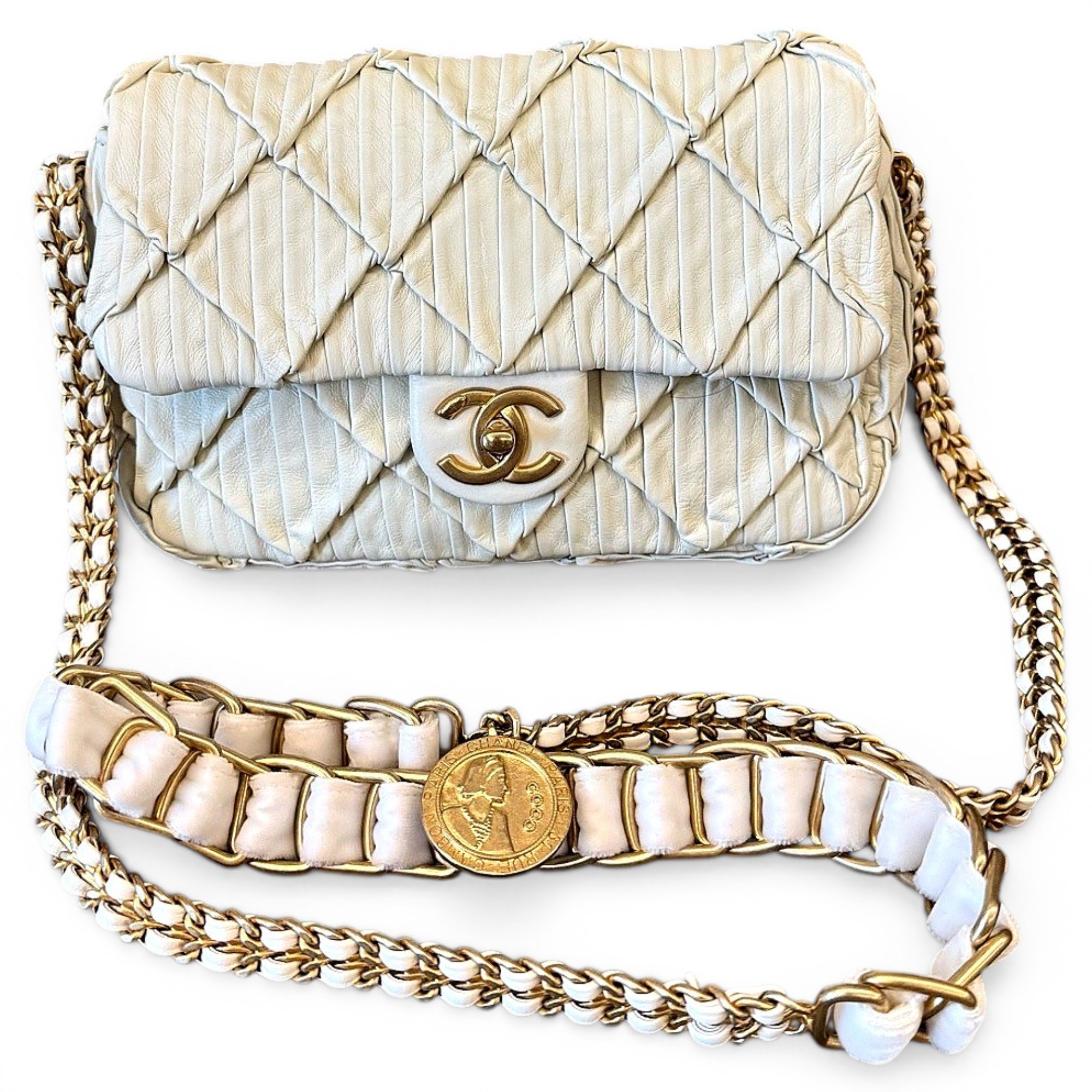 Timeless/Classique leather crossbody bag
