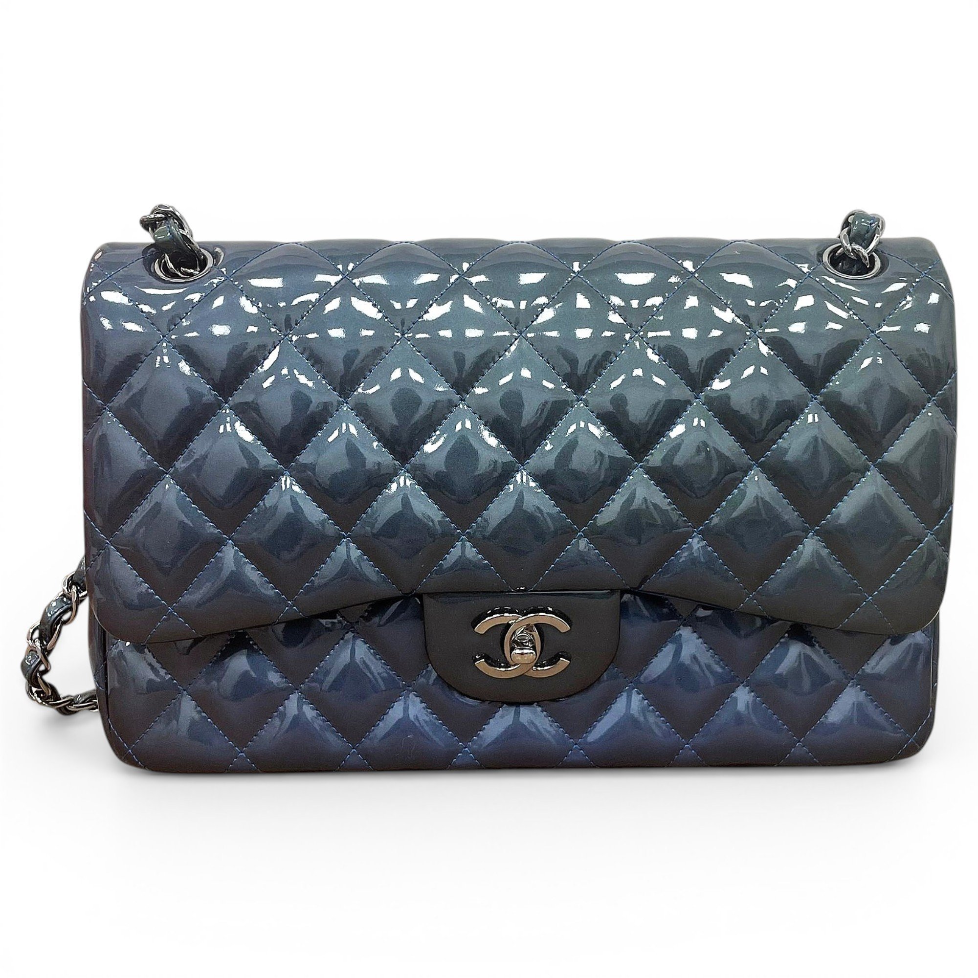 Timeless/Classique patent leather handbag