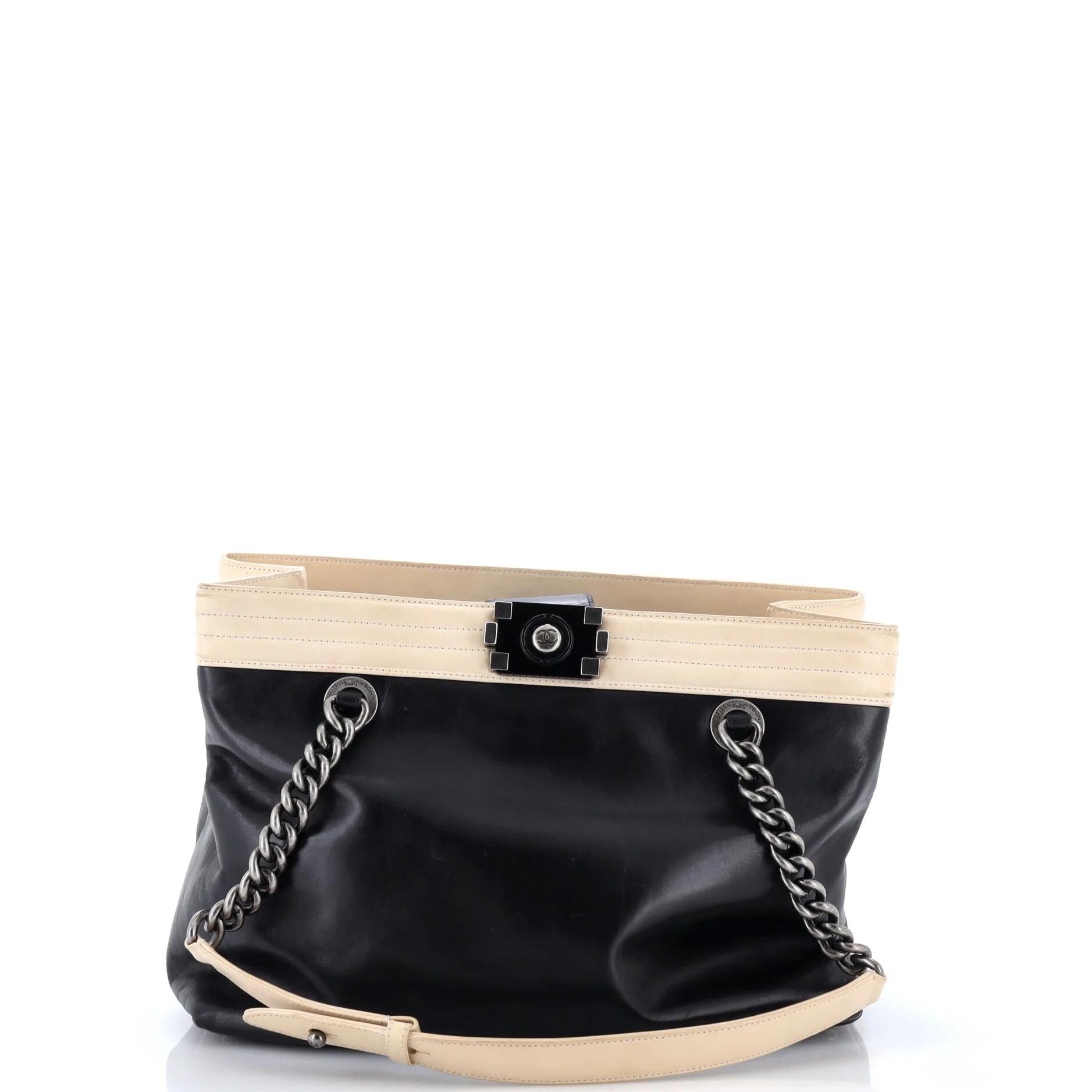 Classic CC Shopping leather tote
