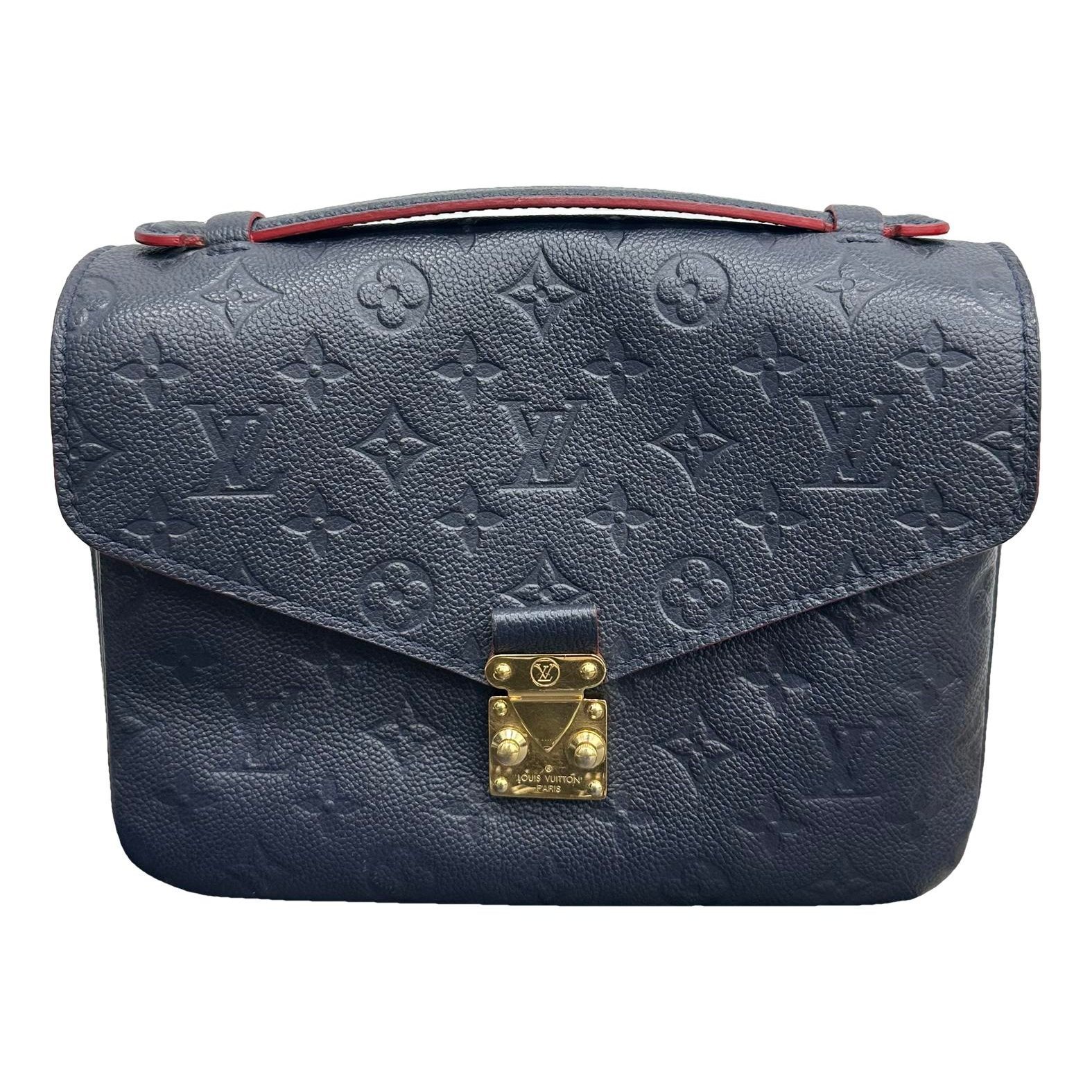Metis leather handbag