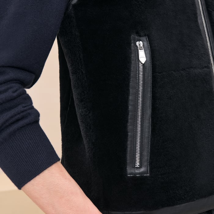 Noir Reversible Vest
