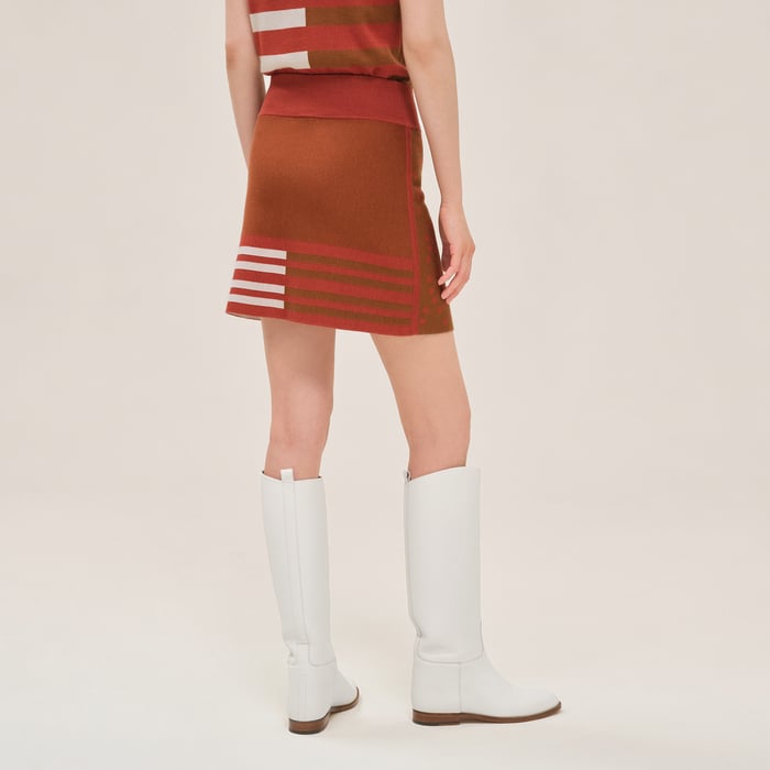 Beige Kaolin "Garde-robe Pop" Short Wrap Skirt
