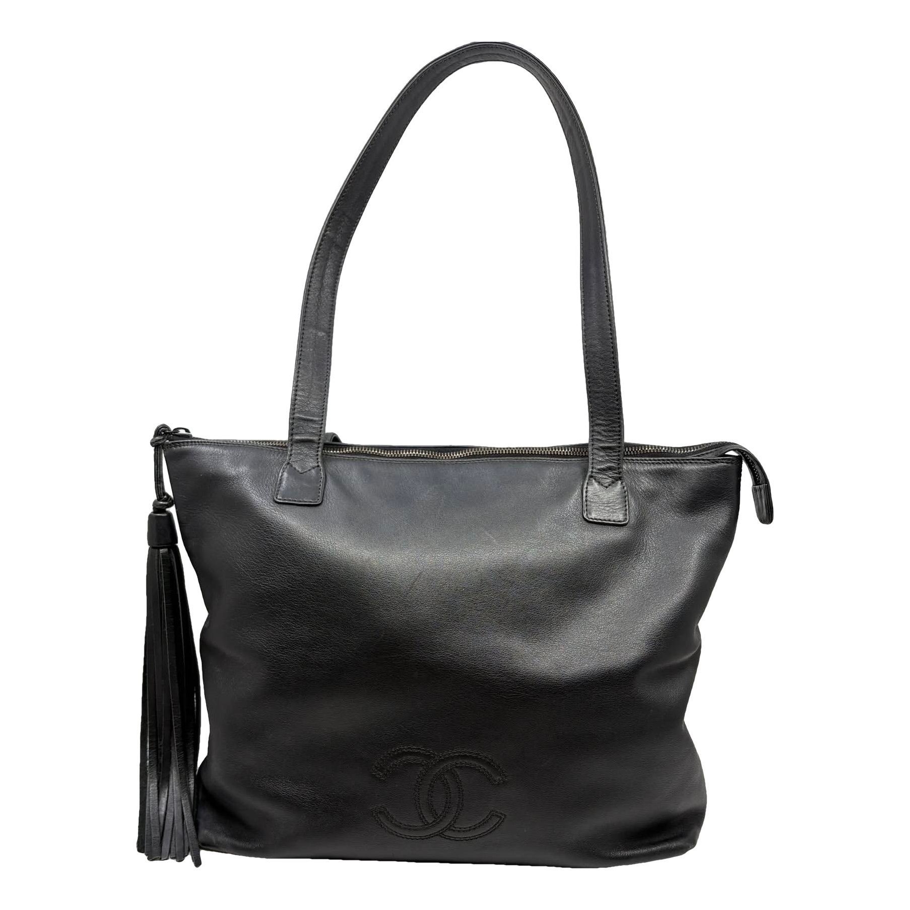Leather tote