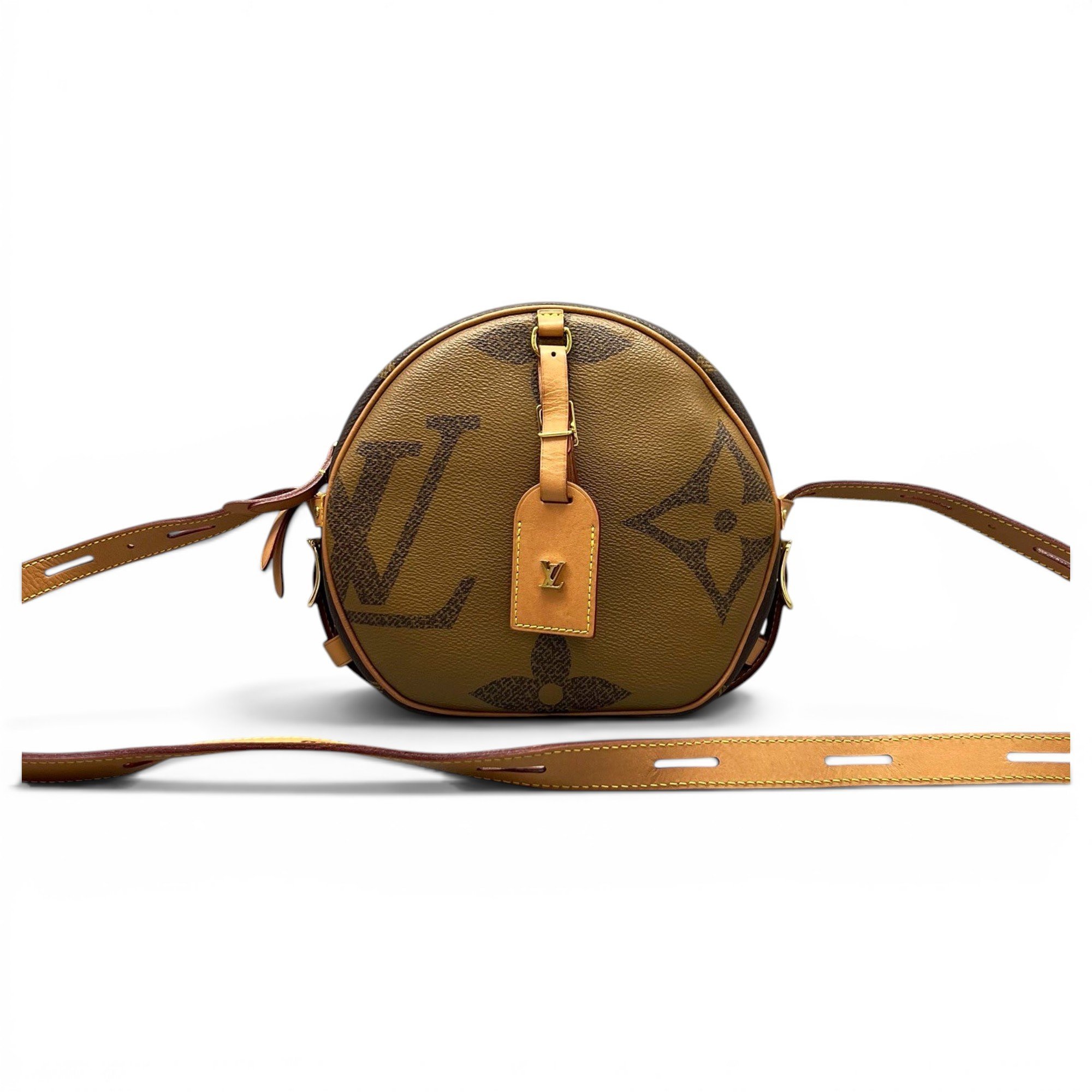 Boîte chapeau souple leather handbag