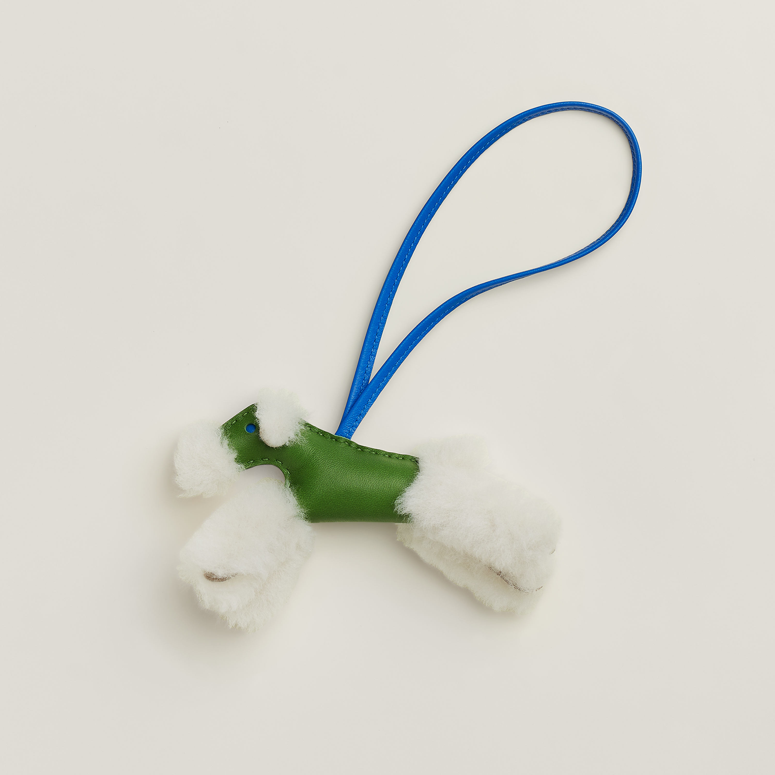 Hermès チャーム 《エルメス・バディ》 エクリュ/セレスト | BagUSeek