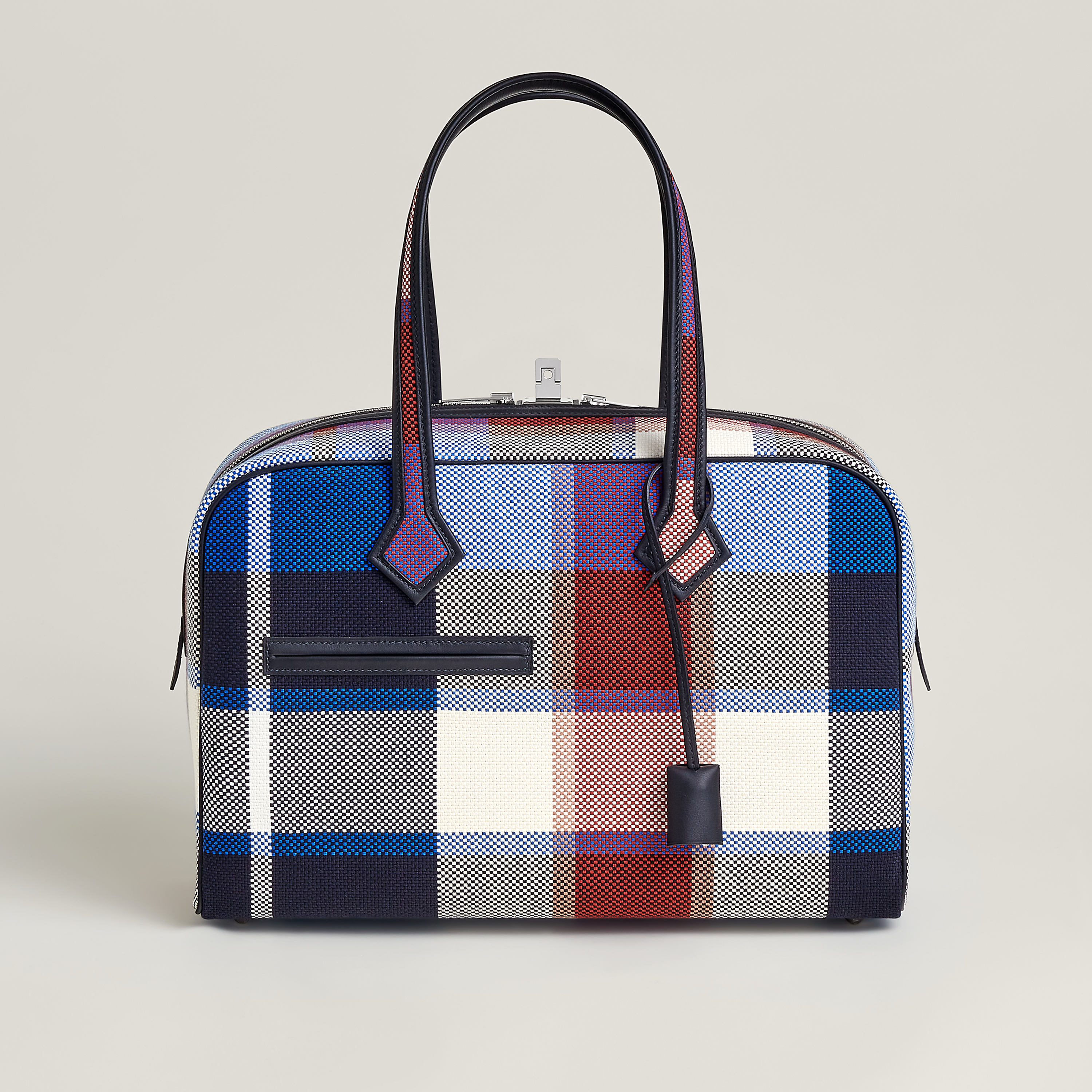 Hermes Victoria III fourre-tout 35 bag in marine and ecru canvas