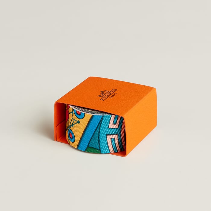 Random Adhesive Tape