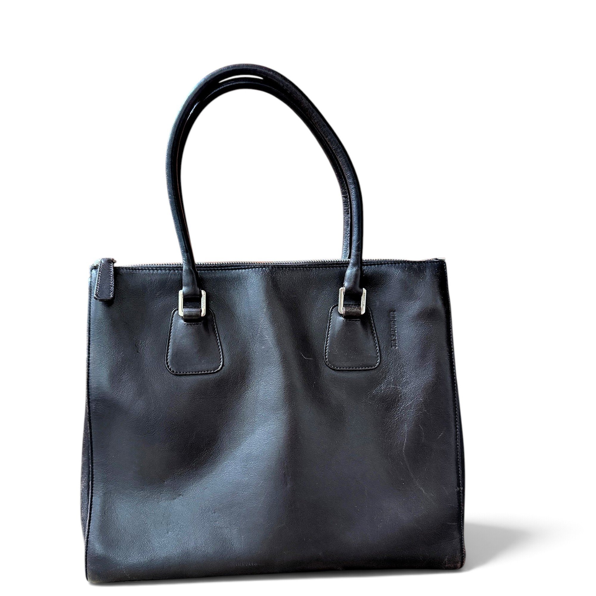 Leather handbag