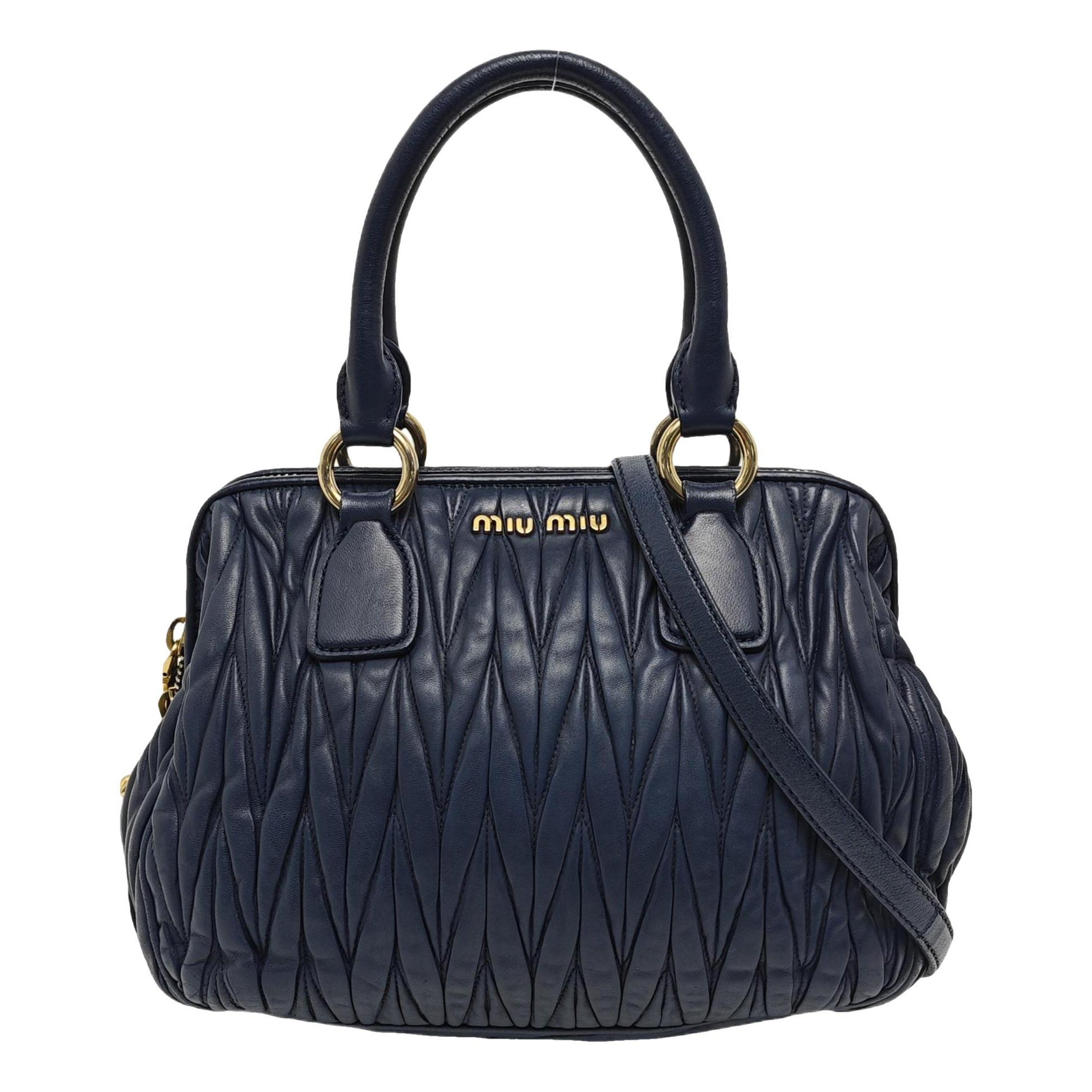 Matelassé leather crossbody bag