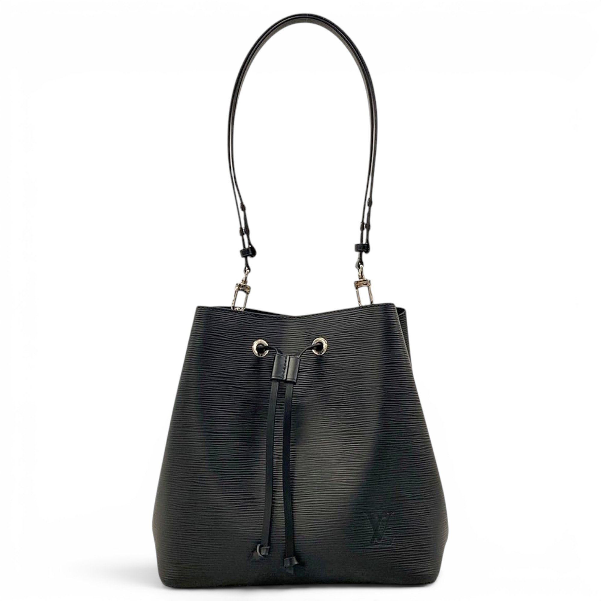 Noé leather bag