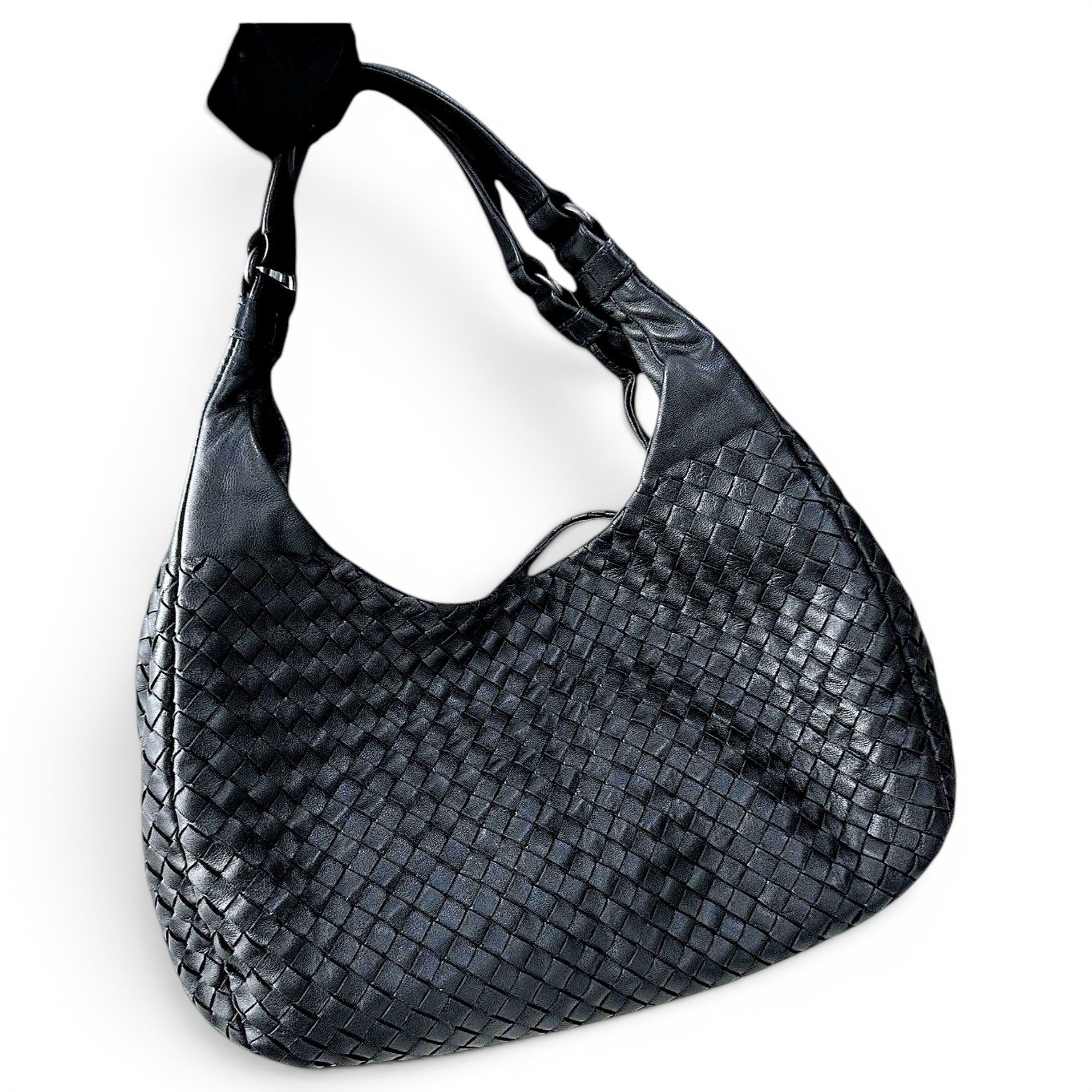 Veneta leather handbag