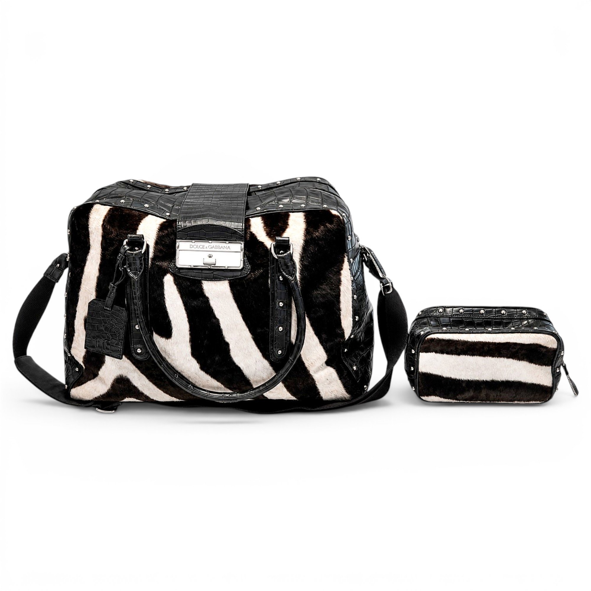 Leather travel bag