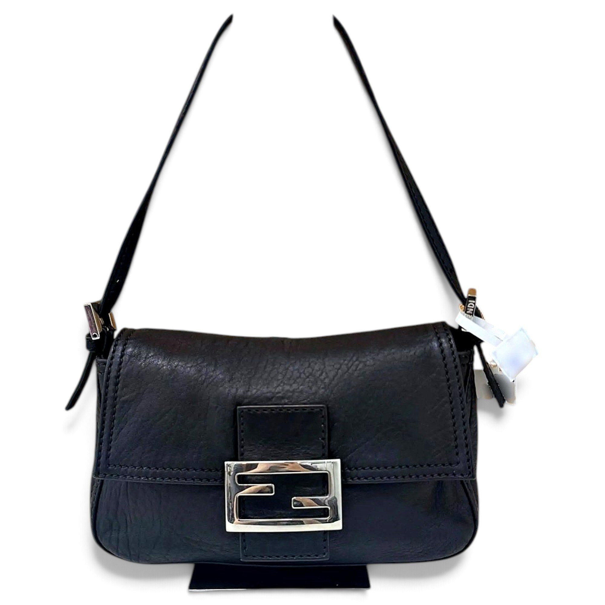 Baguette leather handbag