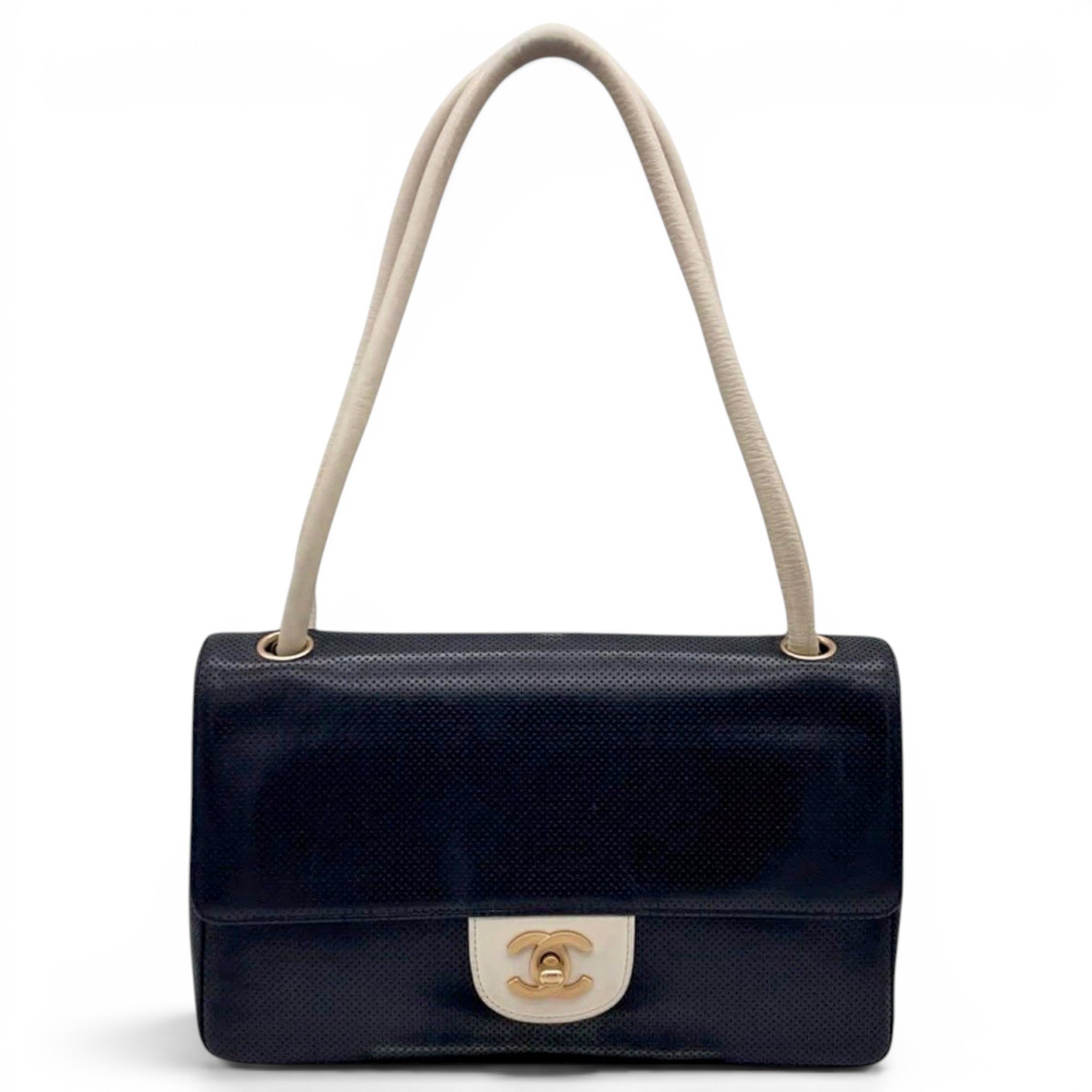 Timeless/Classique leather crossbody bag