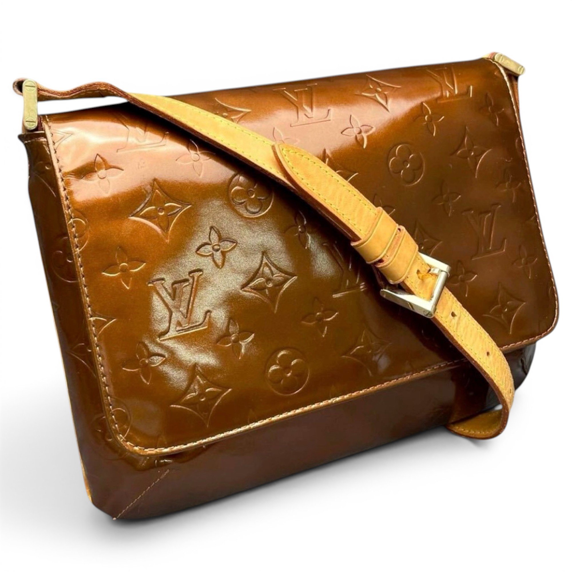Patent leather handbag