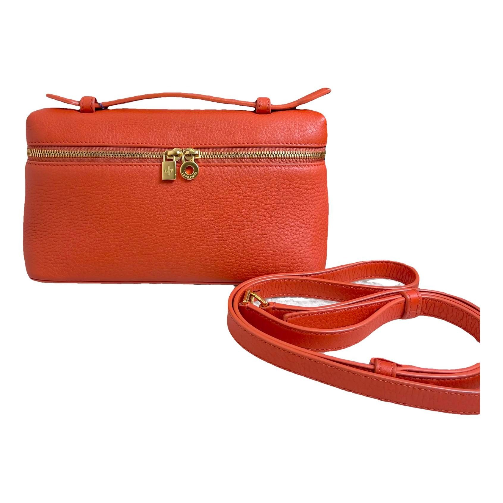 Extra Pocket leather handbag