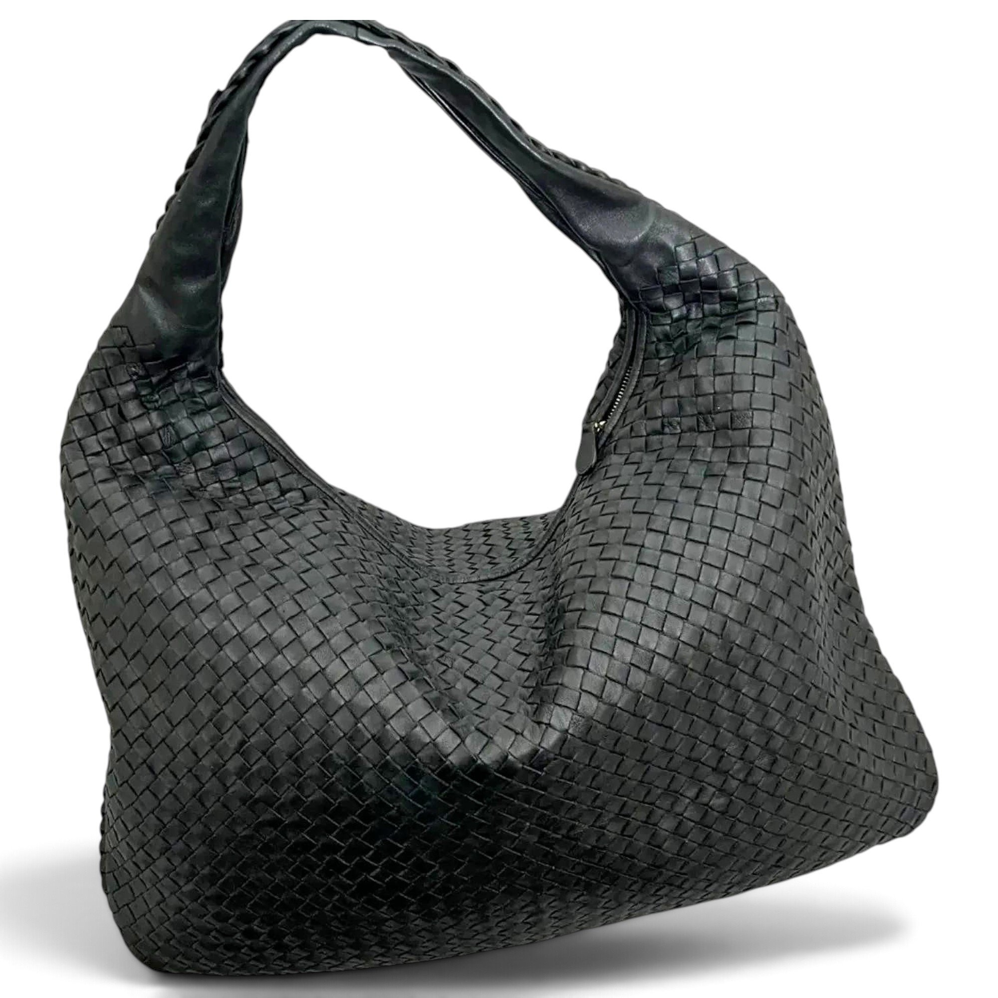 Veneta leather bag