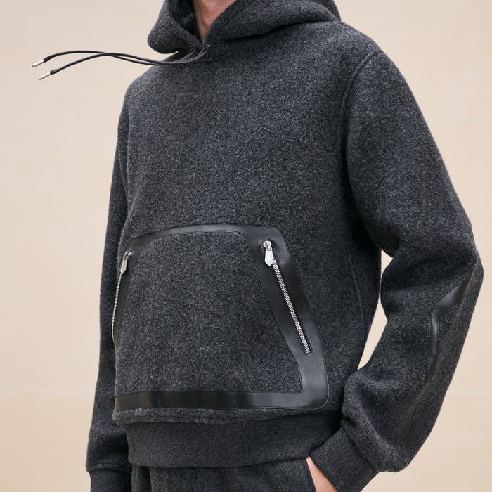Gris Foncé Varsity Hooded Sweater