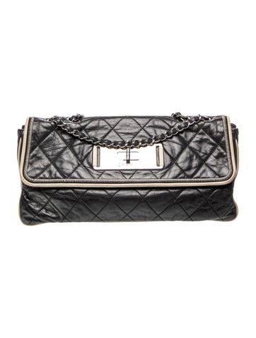 E/W Mademoiselle Flap Bag