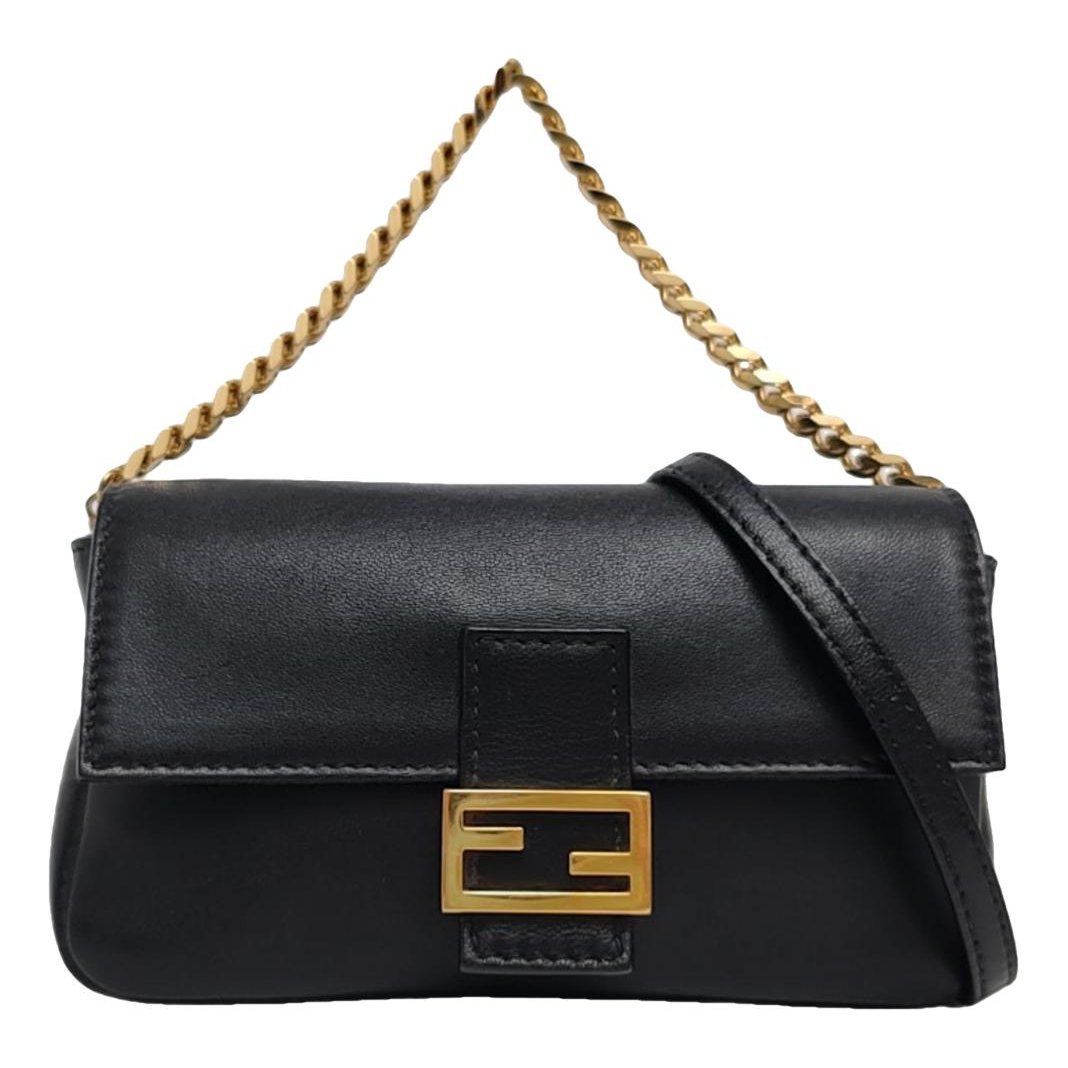 Baguette leather handbag