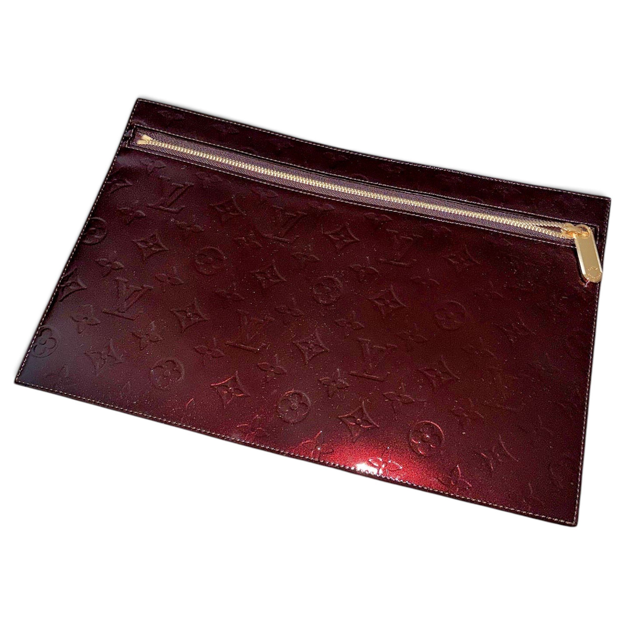 Patent leather clutch bag