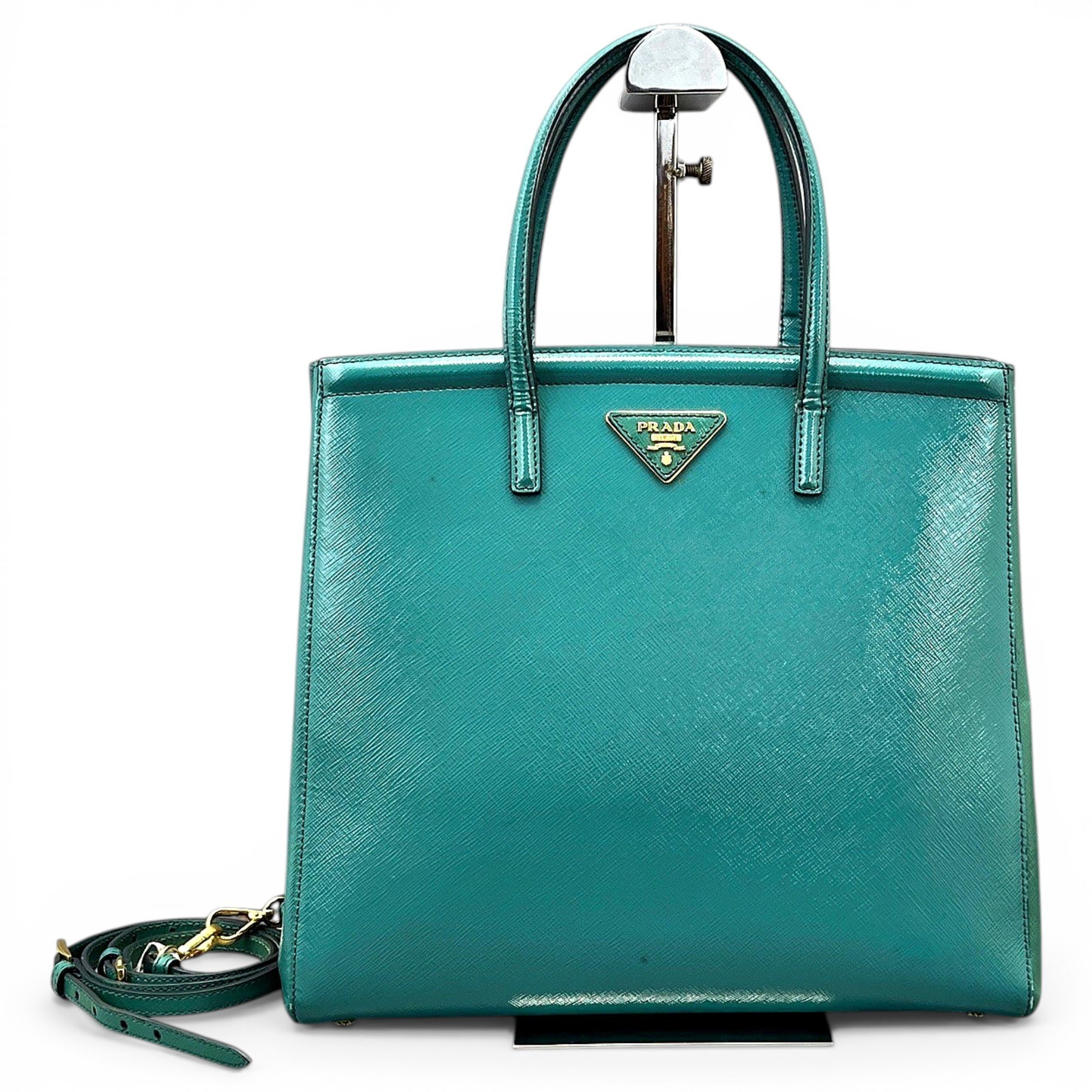 Panier leather handbag