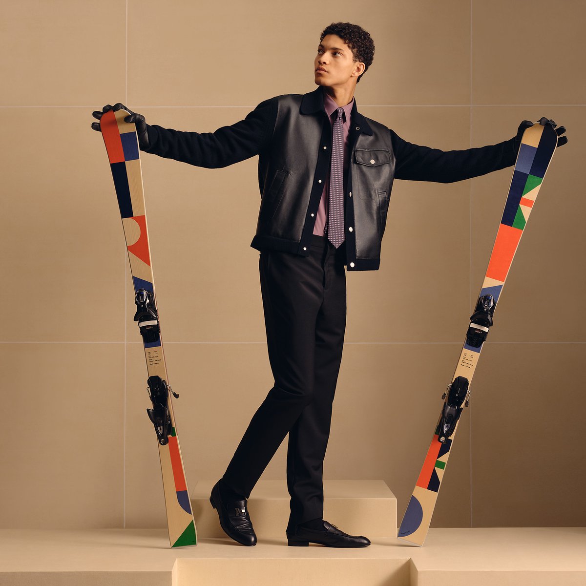 Cerise Noire Faconnee H Bicolore Tie