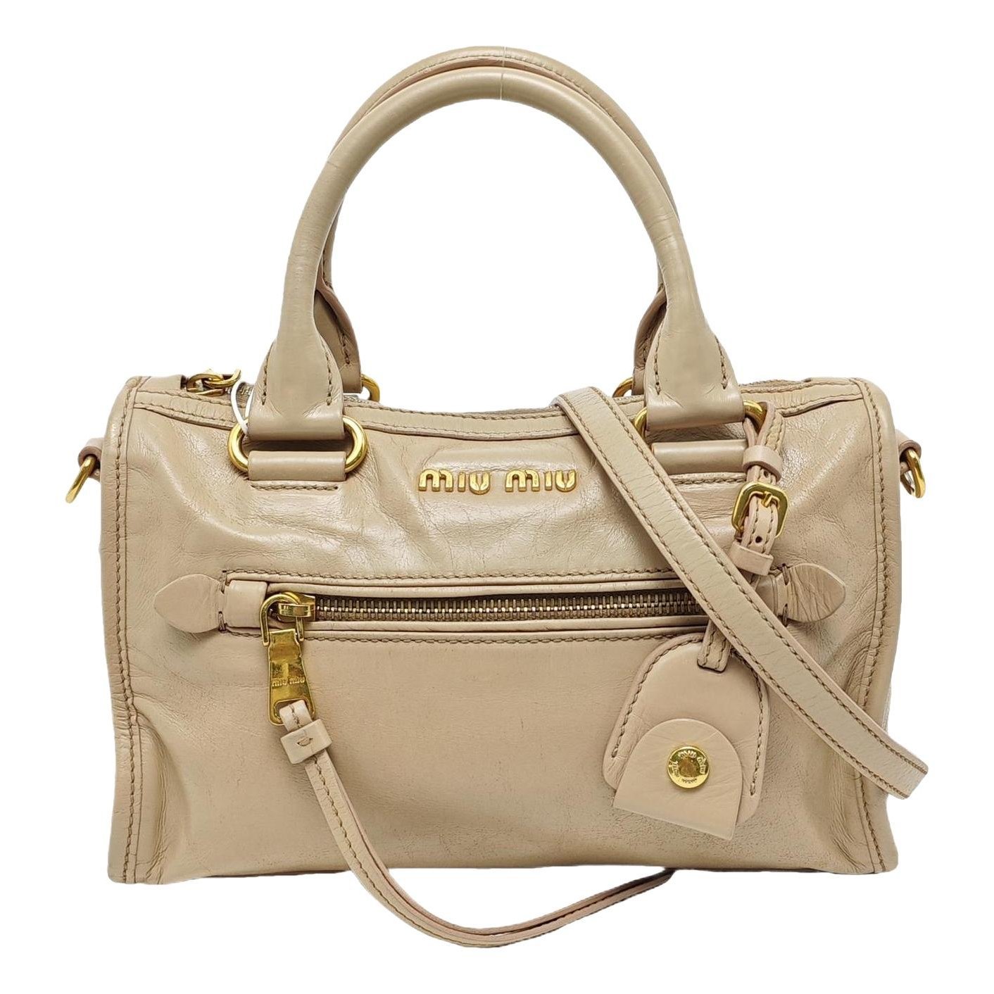Leather handbag