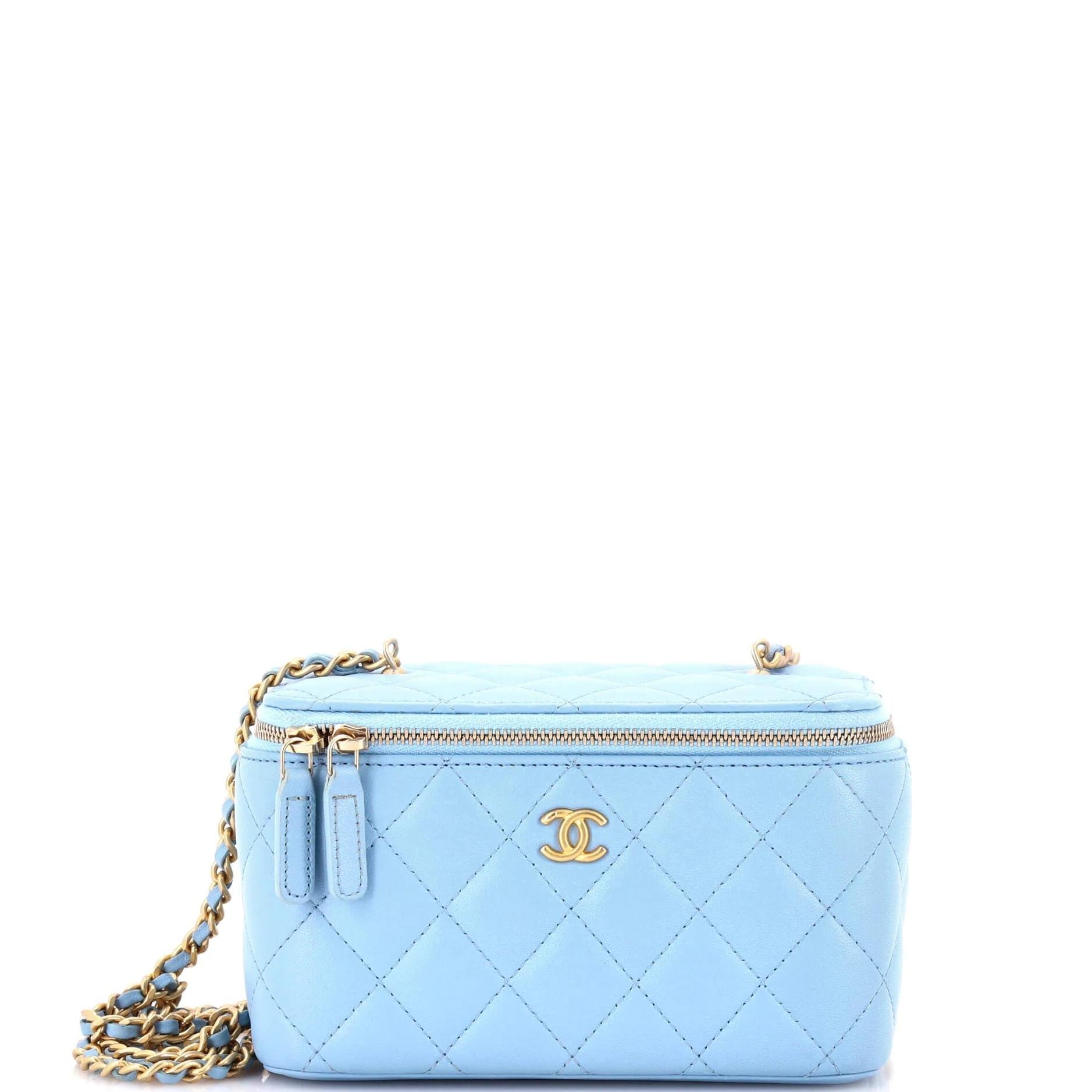 Chanel Leather clutch bag