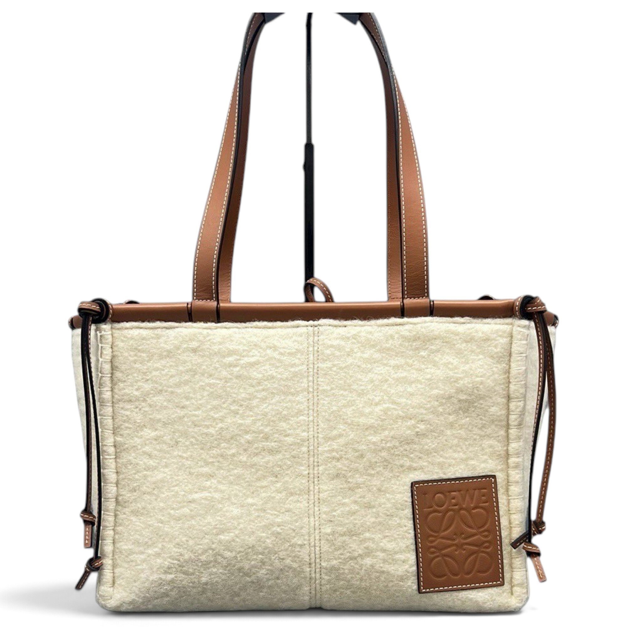 Cushion cashmere tote