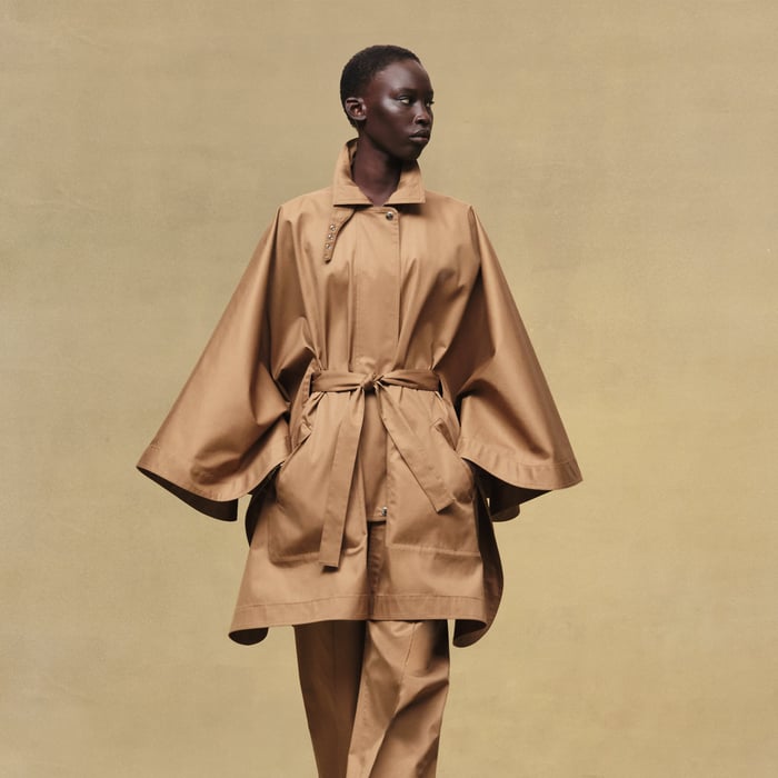 Brun Mahogany Cape Coat