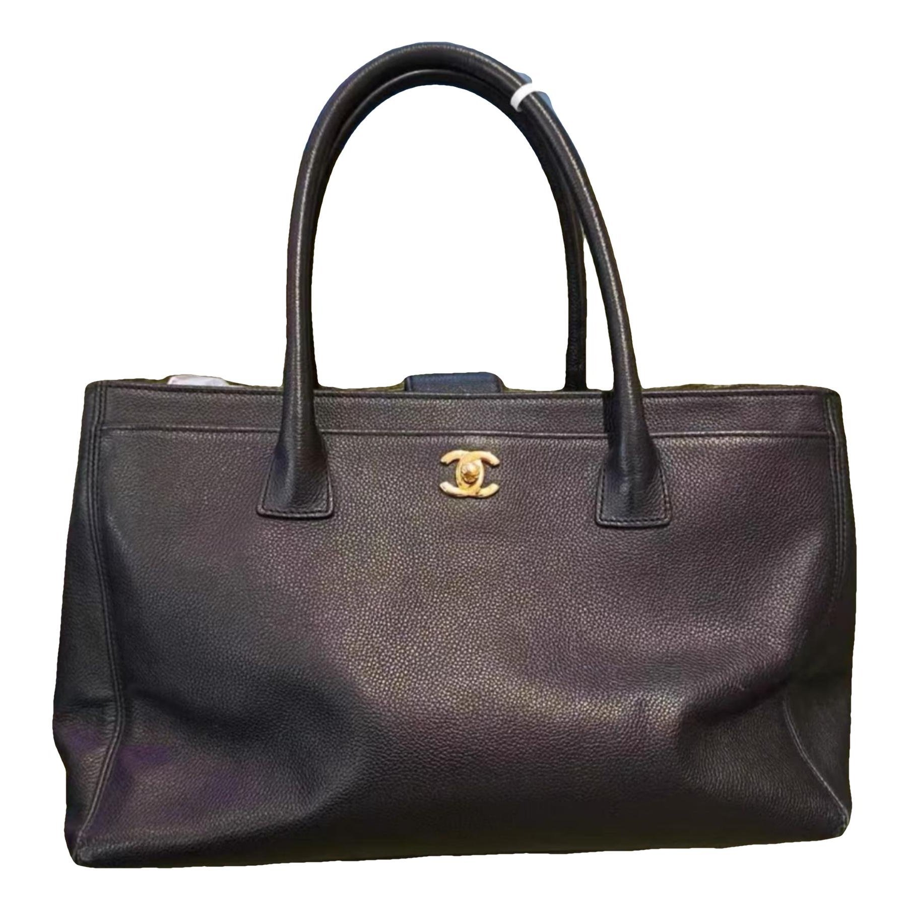 Executive leather tote